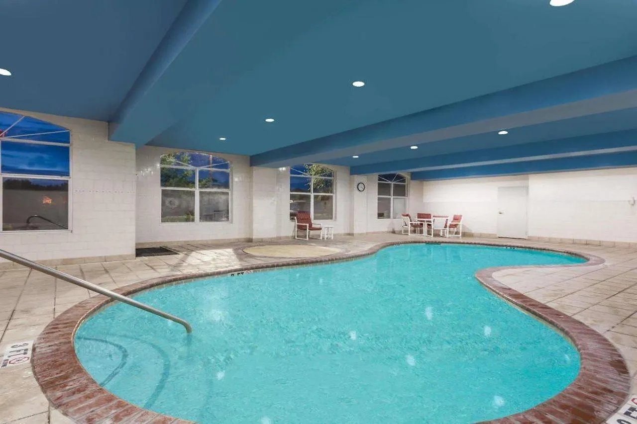 Wingate By Wyndham Savannah Gateway United States