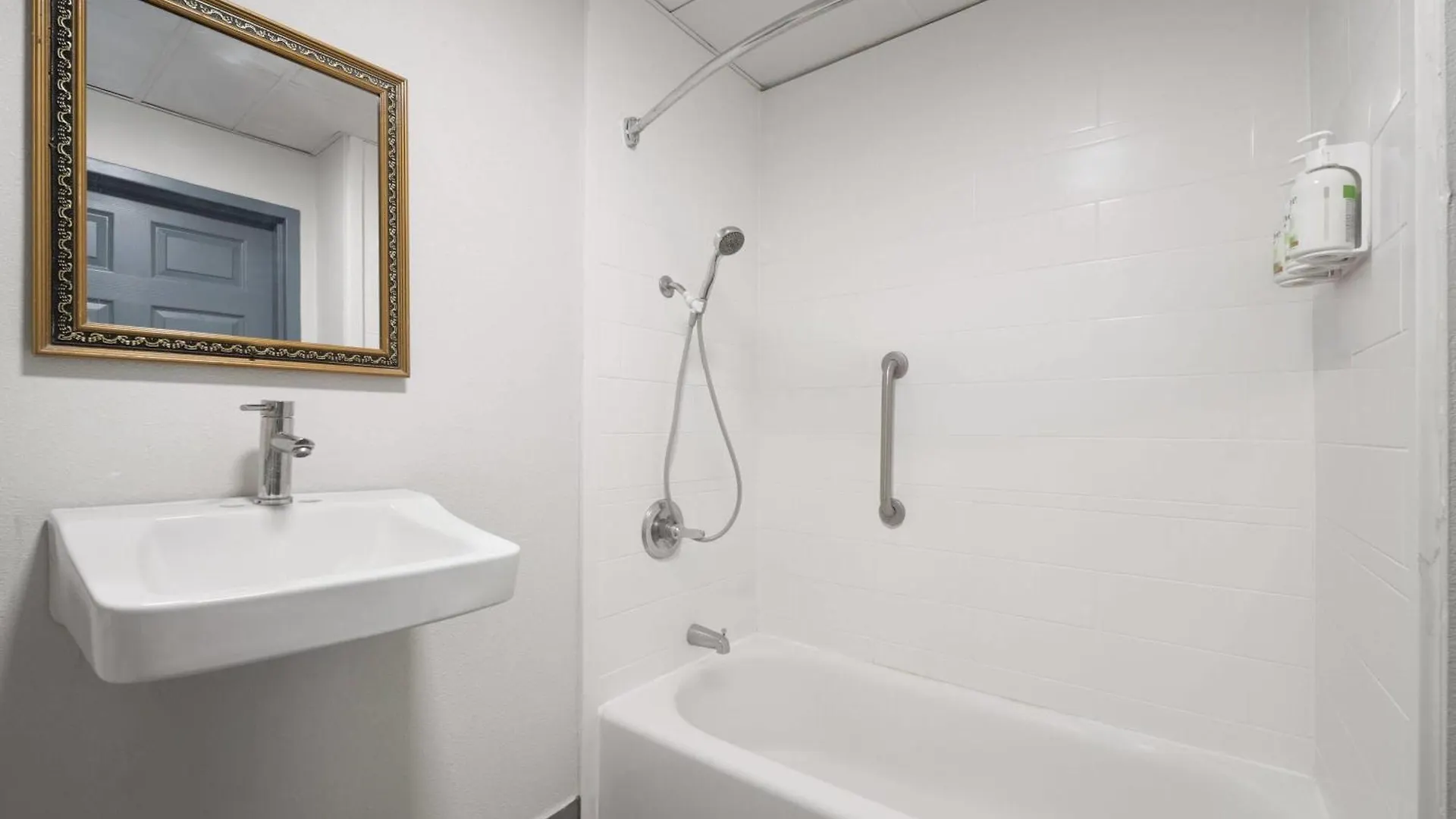 Wingate By Wyndham Savannah Gateway United States