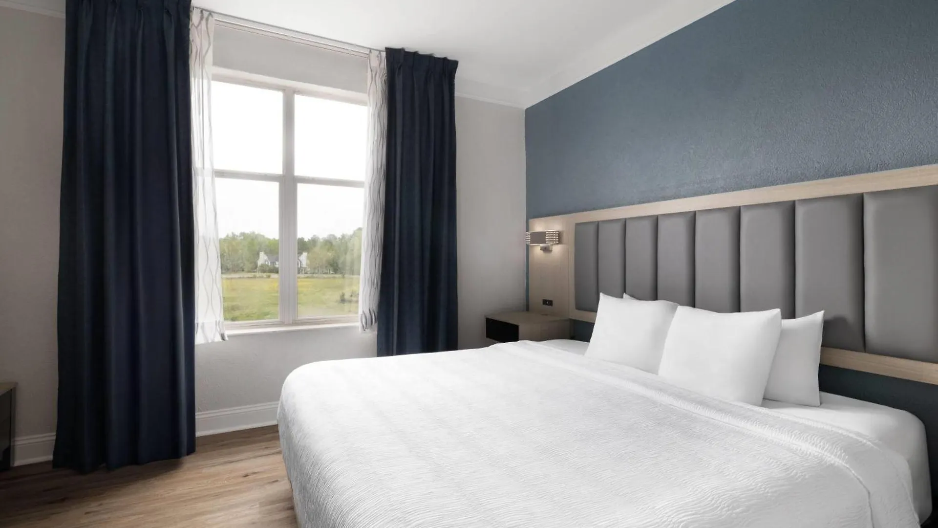 Wingate By Wyndham Savannah Gateway Georgetown Hotel