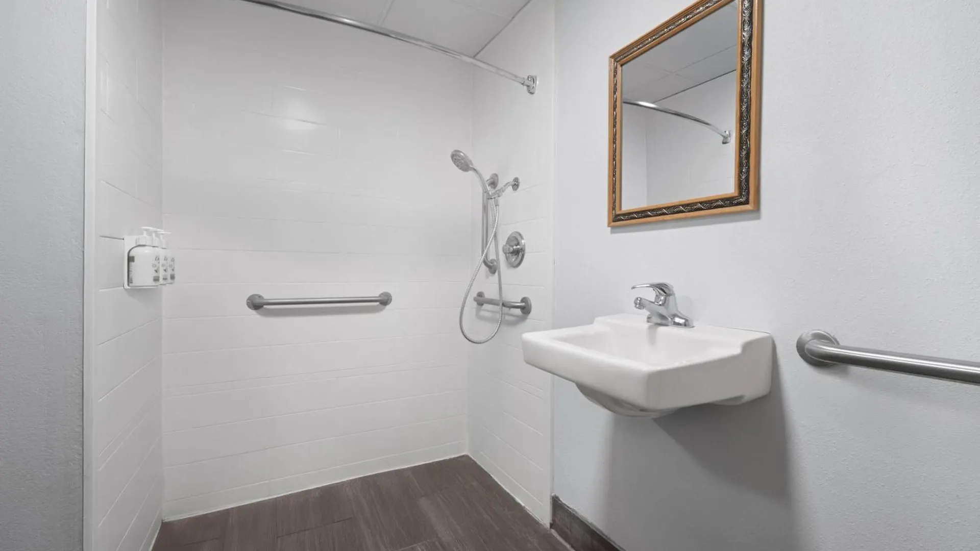 Wingate By Wyndham Savannah Gateway United States