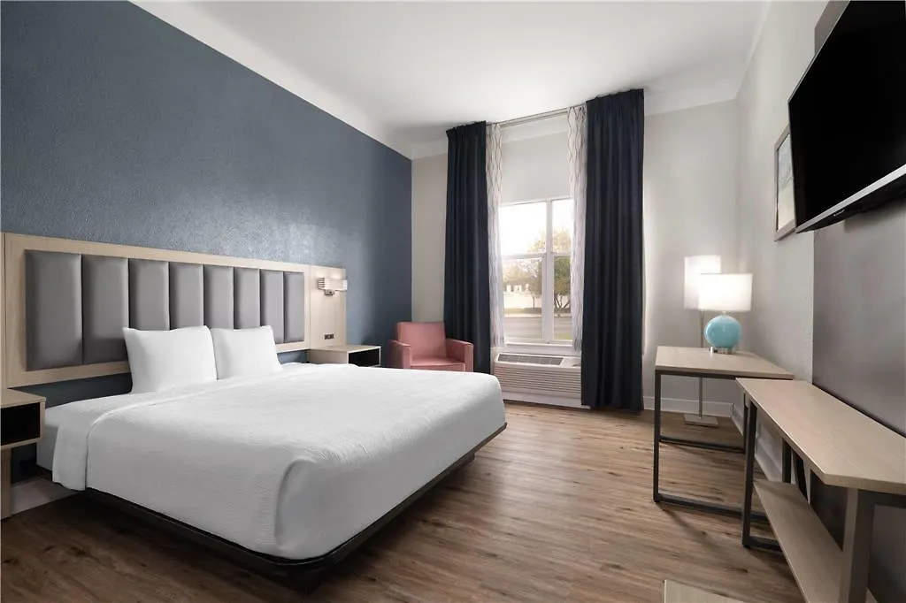 Hotel Wingate By Wyndham Savannah Gateway Georgetown